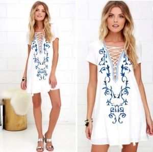 NWT Lulu's Down in Kokomo Shift Dress. White & Blue Sm